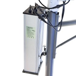 SL802 gatelysstolpe med to 160W solcellepaneler 