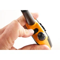 Dynascan P19 Pair of Walkies PMR-446 free use with case