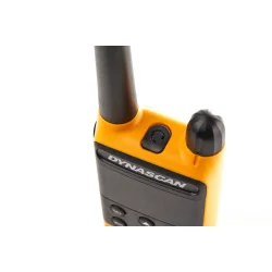 Dynascan P19 Pair of Walkies PMR-446 free use with case