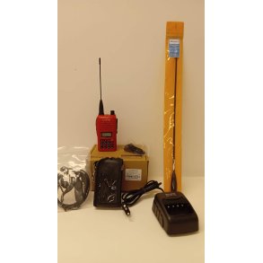 Jaktradio Lofeng Hunter VHF farge rd, Med jeger remick, 2stk gumiantenner + breveske i lr.